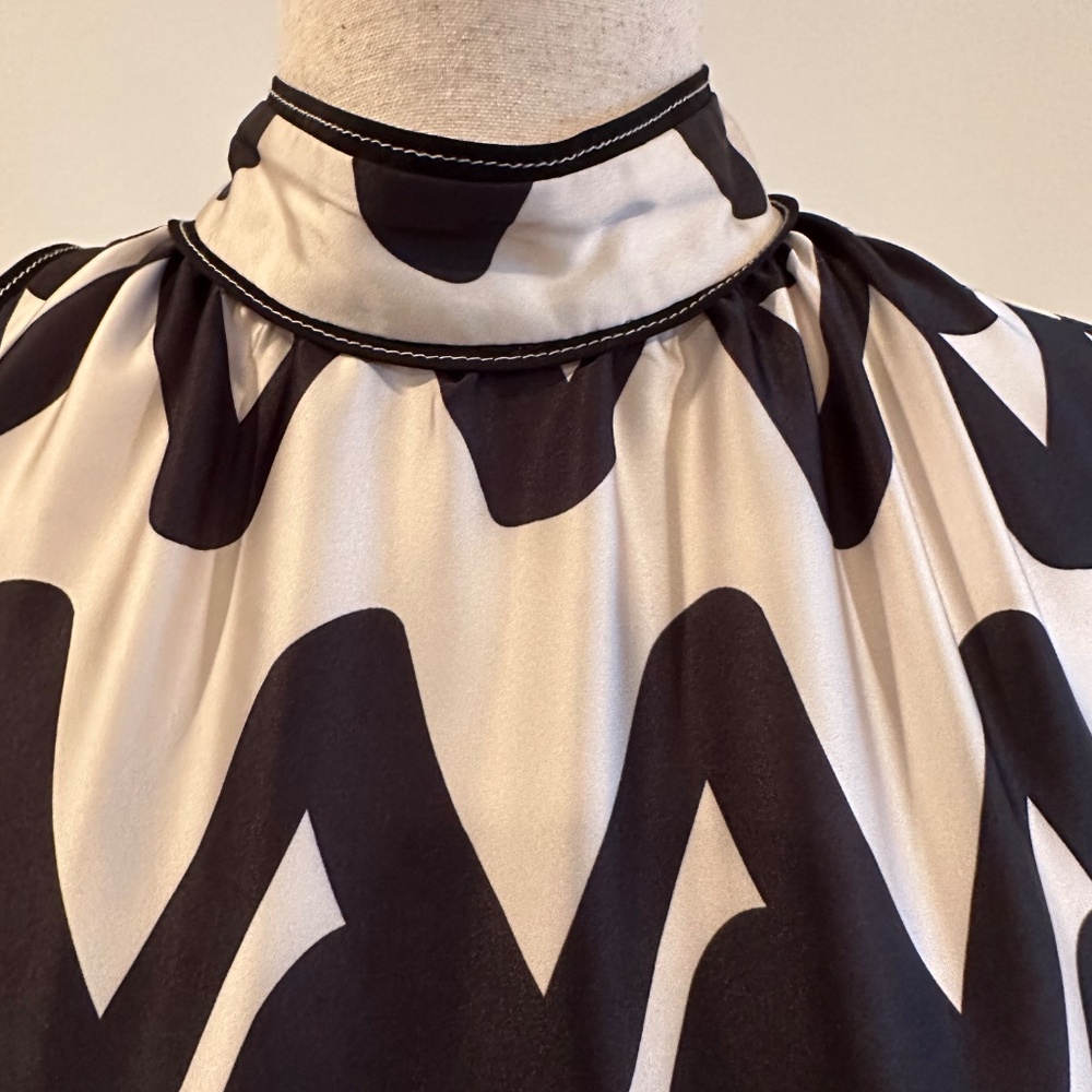 Alexis Elina Dress | Size M - Picture 16 of 16